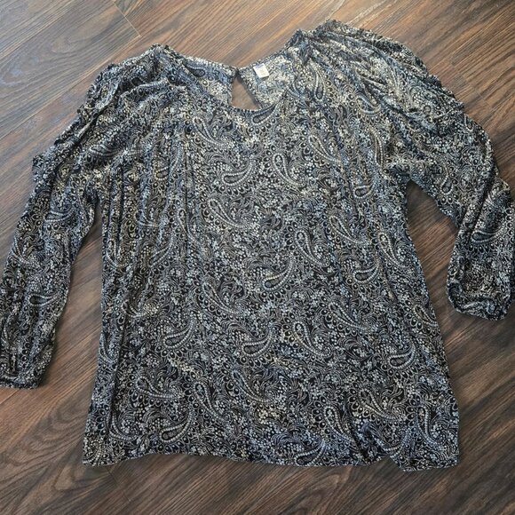 OLD NAVY Black & White Floral Long-Sleeved Cold Shoulder Blouse SIZE XXL - Picture 7 of 7